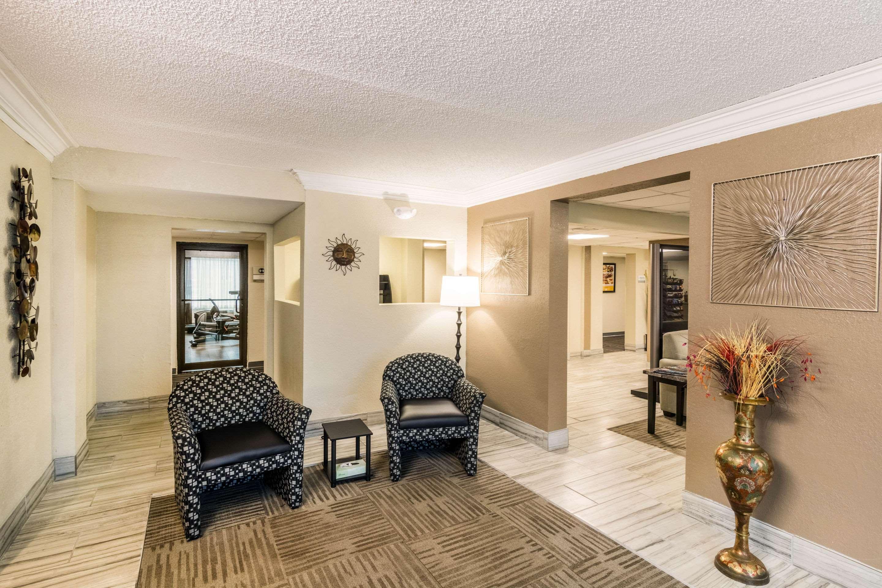 Quality Inn Пенсакола Экстерьер фото